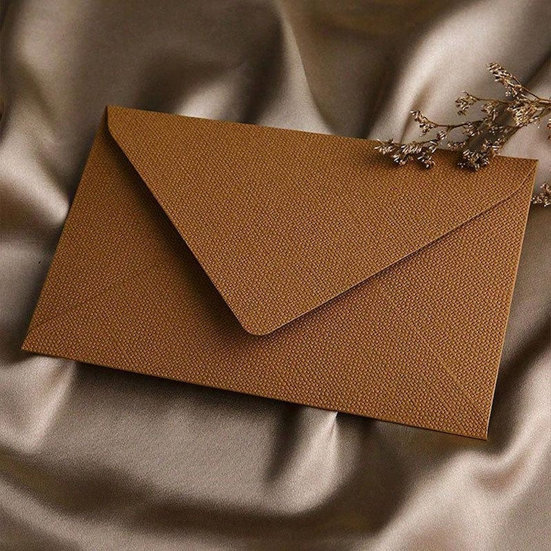 Crimson Linen Envelopes with Kraft Paper, Romantic Stationery Kit