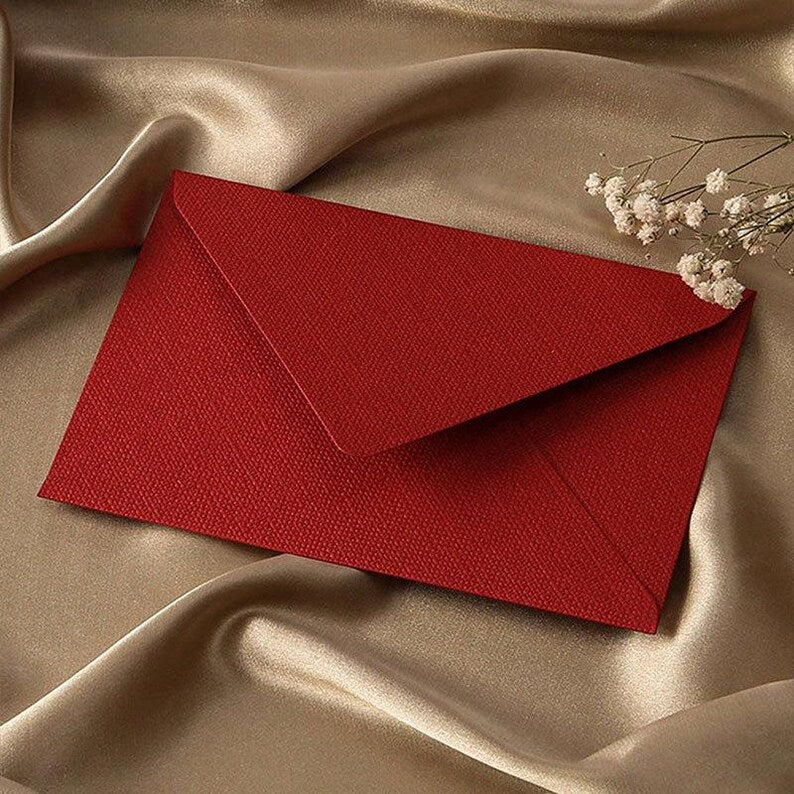 Crimson Linen Envelopes with Kraft Paper, Romantic Stationery Kit